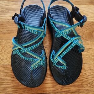 Women's Chaco ZX/2 Yampa River sandals in blue and green, size 10